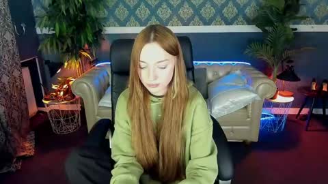 Maya online show from May 14, 1:28 pm