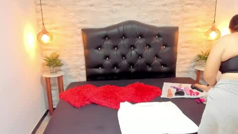          online show from May 24, 3:05 am