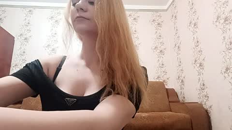 francinatharnish online show from April 9, 6:46 pm