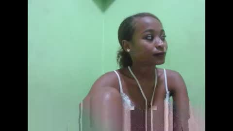 francine925426 online show from May 12, 6:47 pm