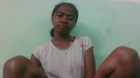 Snapshot of francinealdy chatting on September 15, 1:08 pm francinealdy online show from September 15, 1:08 pm