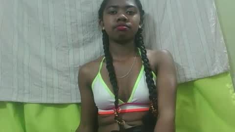 Snapshot of francinealdy chatting on September 26, 7:22 pm francinealdy online show from September 26, 7:22 pm