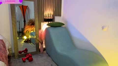 Fransheska online show from May 25, 12:26 pm