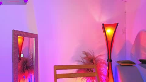 Fransheska online show from May 11, 11:34 am
