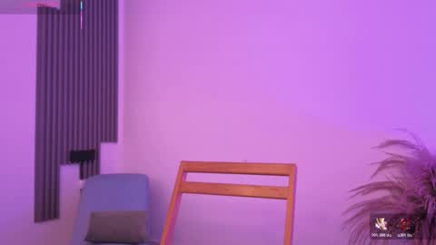 Fransheska online show from February 24, 12:04 pm