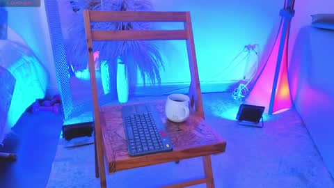 Fransheska online show from April 25, 11:46 am