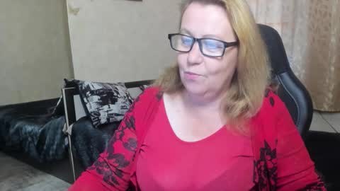 Snapshot of fraumartha chatting on October 9, 10:19 am FrauMartha online show from October 9, 10:19 am