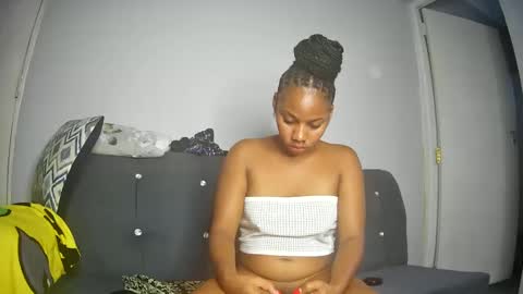 freakyLucy online show from January 4, 5:27 am