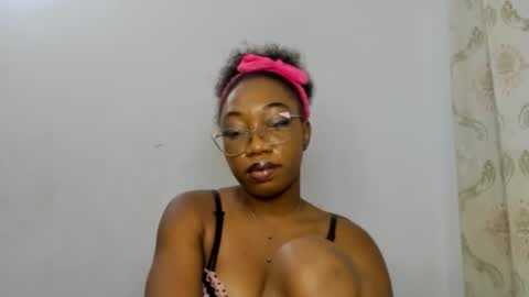 Freaky ebonygirl online show from September 24, 7:07 am