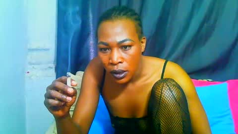 freakynaughtyxx online show from August 5, 9:26 am
