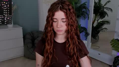 Diyana online show from November 26, 9:27 pm