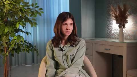 Jane online show from November 17, 3:40 am