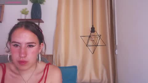  - My name is Sara online show from April 10, 4:13 pm