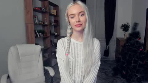 Freya online show from January 18, 8:27 pm