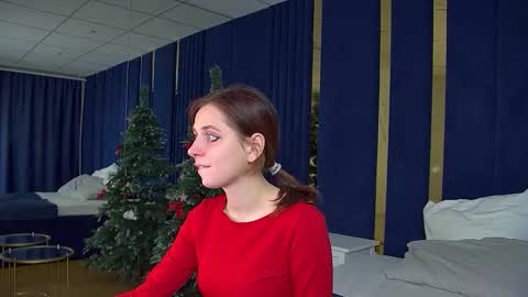 FreyaVey online show from December 20, 6:28 am