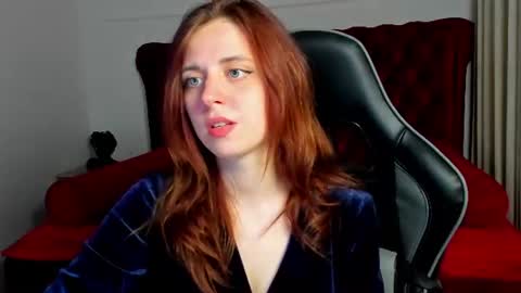 FreyaVeys online show from June 18, 5:09 am
