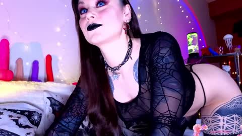 Freya online show from December 23, 5:06 am
