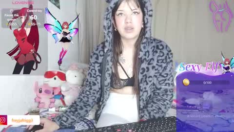Snapshot of freyjagoddes34 chatting on February 25, 11:59 pm goddesfreyja34 online show from February 25, 11:59 pm