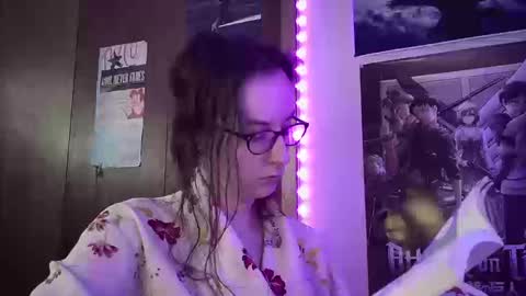 Snapshot of freythegemini chatting on September 19, 9:25 pm FreyaTheGemini online show from September 19, 9:25 pm