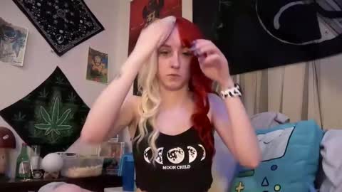 Snapshot of freythegemini chatting on February 27, 5:34 am FreyaTheGemini online show from February 27, 5:34 am