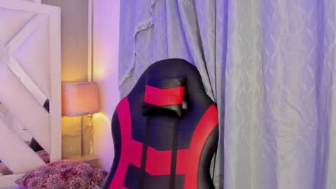 Frezzita online show from December 14, 8:14 pm