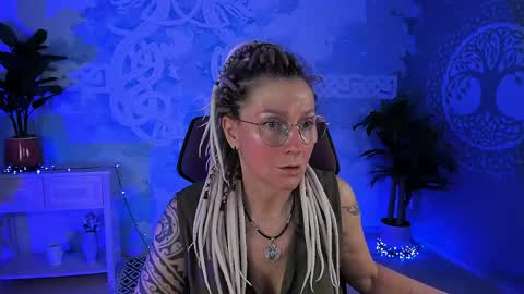 Frida Tander online show from May 13, 5:24 am