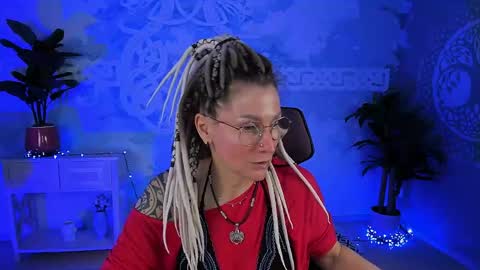 Frida Tander online show from May 12, 5:16 am
