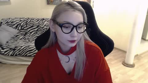 Lilith online show from December 6, 5:42 am