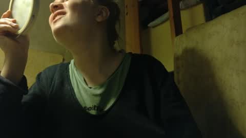 FrumCake online show from April 12, 7:05 pm