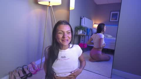 Lexi Pavlov online show from May 19, 3:08 pm