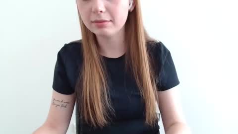 Emma online show from May 6, 10:19 am