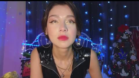 Tiffany online show from December 13, 10:55 pm