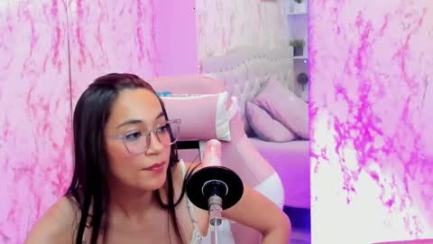 Gabbie online show from September 26, 9:23 pm