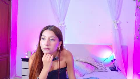 GabbieCarter online show from April 3, 2:31 am