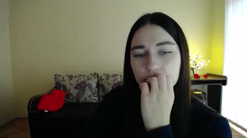 Jaklin online show from December 1, 9:24 am