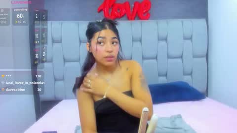 Gaby online show from December 5, 2:18 pm