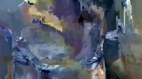 Snapshot of gabibrasil chatting on December 4, 1:25 am gaby layla online show from December 4, 1:25 am