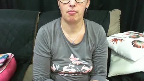 Snapshot of gabibrasil chatting on September 9, 11:37 pm gaby layla online show from September 9, 11:37 pm