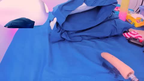 Gabi online show from May 6, 1:48 pm
