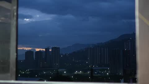 Gabriela salgado online show from April 4, 10:47 am