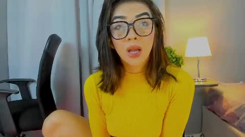 Gabriela Evans MS online show from May 10, 9:39 pm