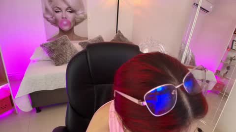 Sofia 3 online show from December 3, 8:17 pm