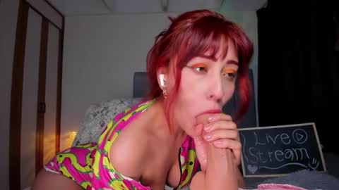 Snapshot of gabrielladurandd chatting on October 16, 1:19 am Gaby online show from October 16, 1:19 am