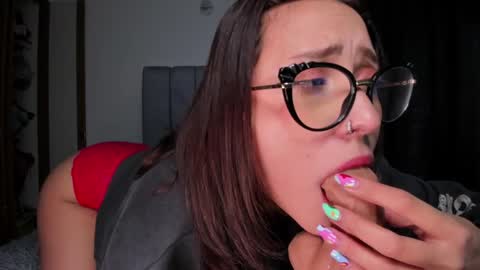 Snapshot of gabrielladurandd chatting on March 7, 3:40 am Gaby online show from March 7, 3:40 am