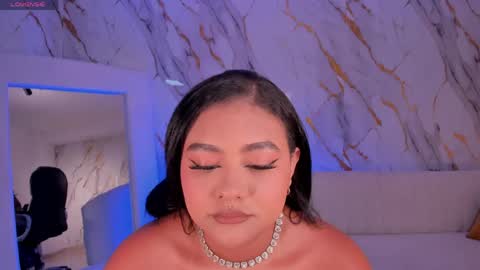 Gabriella Lee online show from May 7, 3:33 am