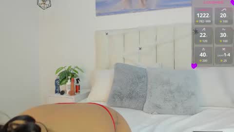 gaby_blake_ online show from October 27, 5:14 am