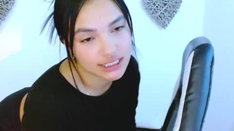 My name is Gabriela.. nice to meet you thumbs up please its very important to me online show from September 18, 11:03 pm