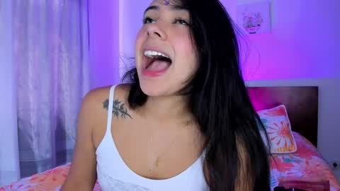 Gabybuttler online show from January 28, 5:14 pm