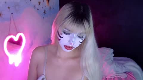 gabygumms online show from May 25, 5:39 am