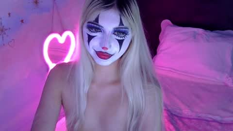 gabygumms online show from May 12, 1:18 pm